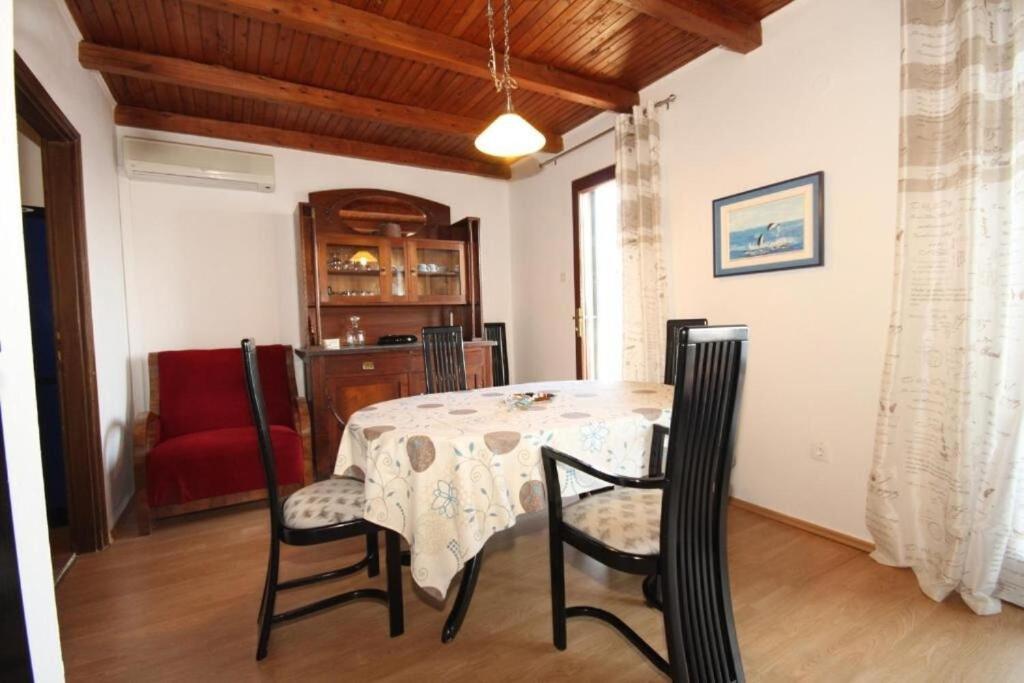 Apartment Iva Molunat Kültér fotó